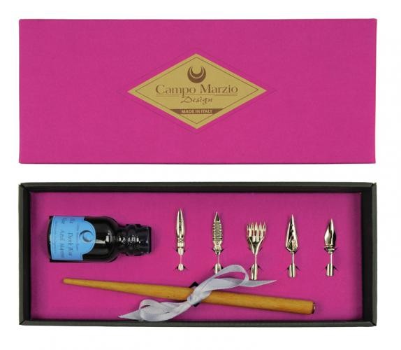 Porte-plume&nbsp;Campo Marzio Design,&nbsp;s&eacute;rie&nbsp;Calligraphy&nbsp;Fuchsia