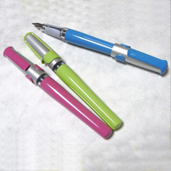 Pelikan Pelikano 2010