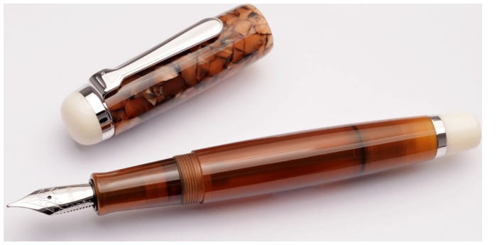 Opus 88 Fountain pen, Omar series Translucent brown 