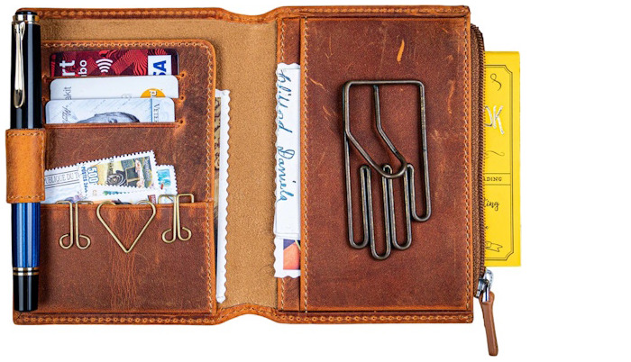 Étui Galen Leather Co., série Leather Wallet Insert for Traveler's Notebook - Format Passeport Brun Crazy Horse  