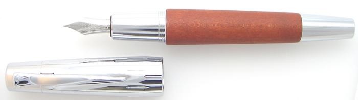 Stylo plume Faber-Castell, série E-motion Wood/Chrome Brun pâle