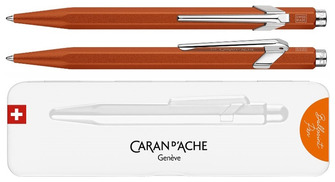 Stylo bille Caran d'Ache, série 849 Colormat-X Orange (avec boîte cadeau)  