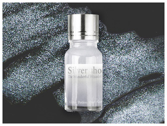 Potion brillante Wearingeul, série Glitter Silver Shoes (10ml)