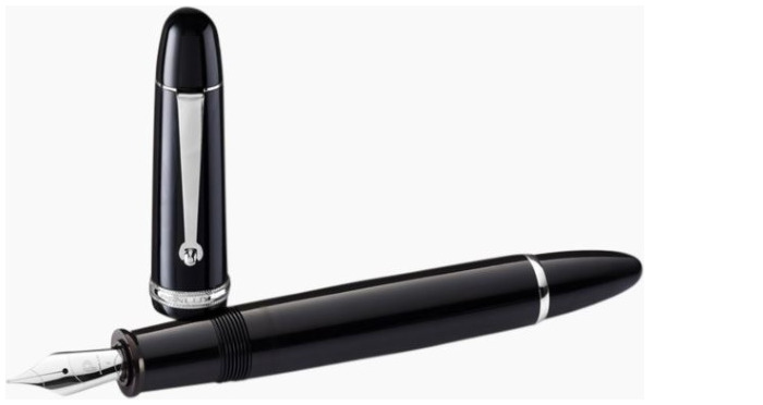 Penlux Fountain pen, Masterpiece Grande series Black CT